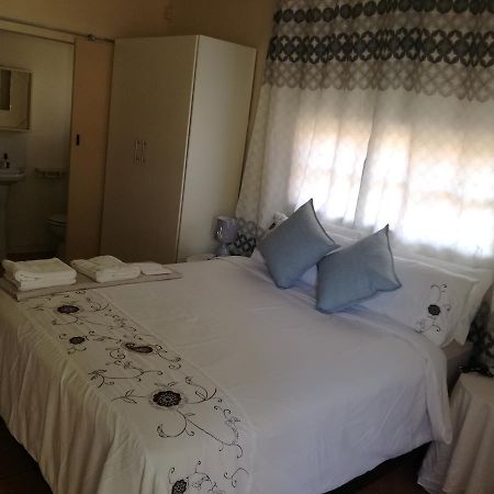 Mulmas Guest House 프레토리아 외부 사진